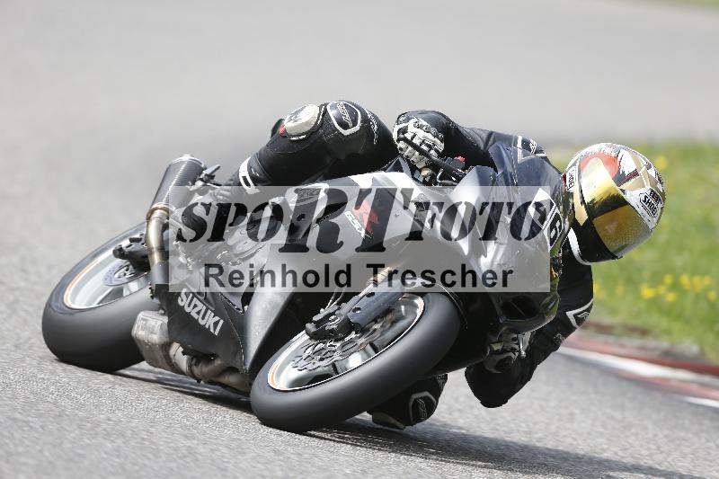 /37 28.07.2025 Dunlop Ride und Test Day ADR/Trackday Erfahren gelb Trackday schnell  rot/46